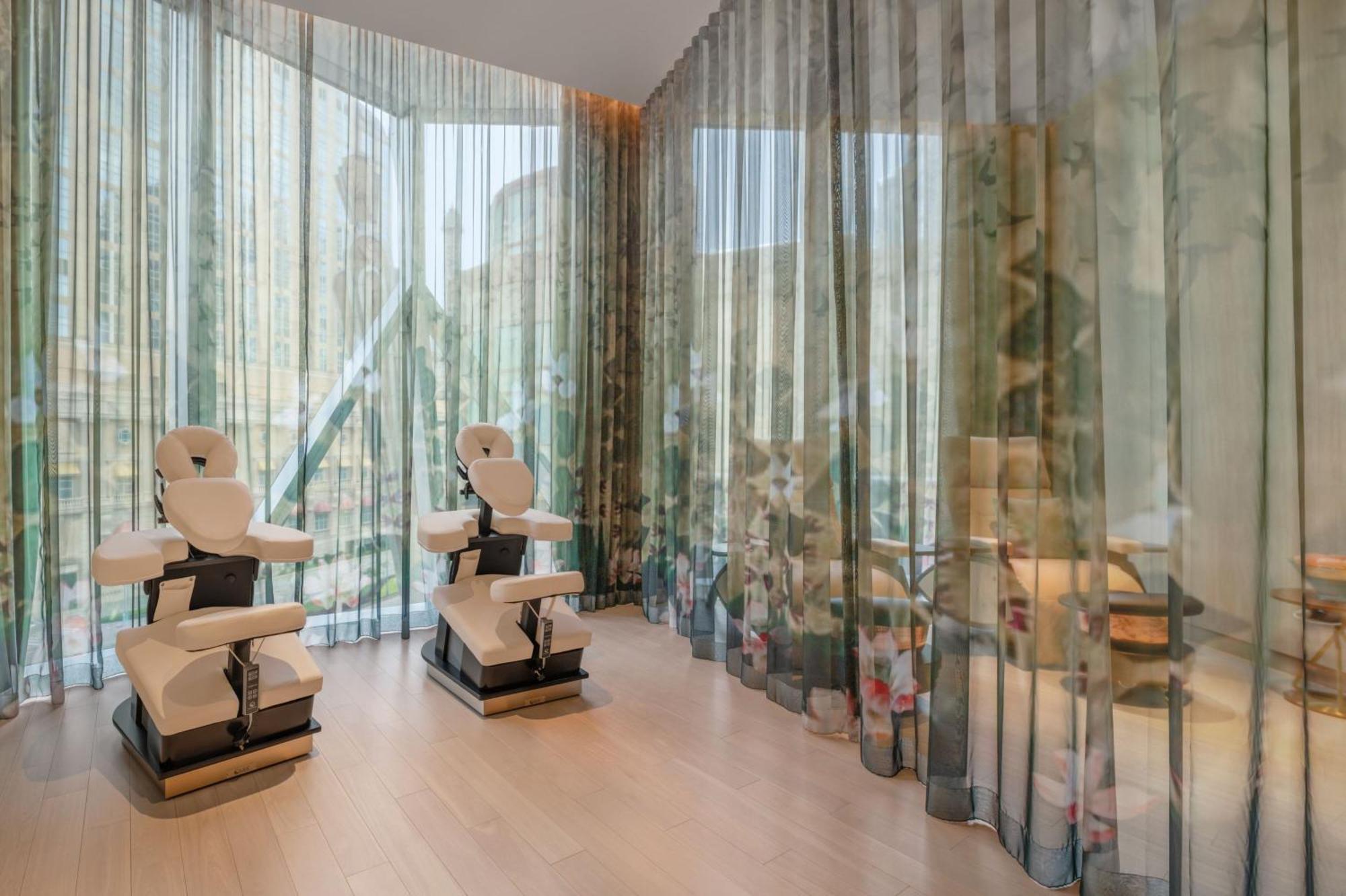 W Macau - Studio City Extérieur photo The spa at The Landmark